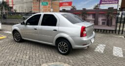 Renault Logan 2015 1.4 SEDAN