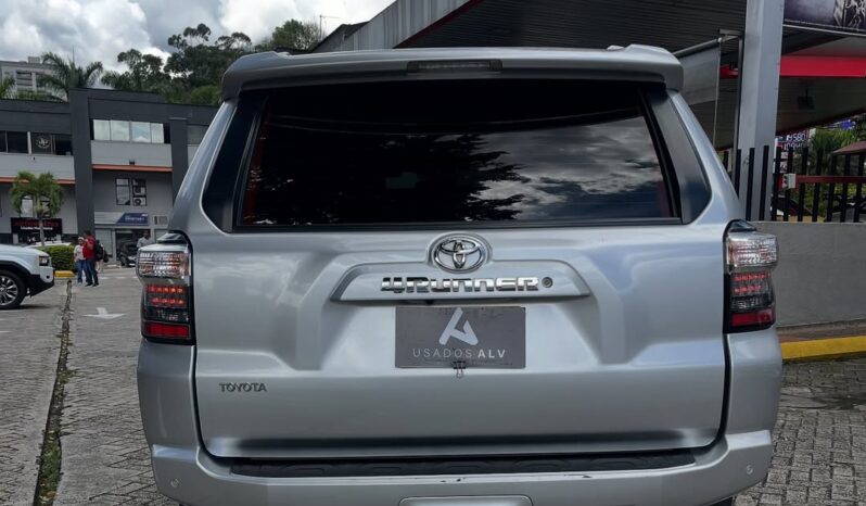 Toyota 4runner 2019 SR5 lleno
