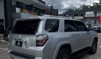 Toyota 4runner 2019 SR5 lleno
