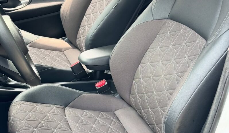 Toyota Yaris Cross 2023 XLS lleno