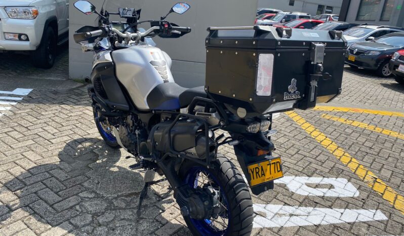 Yamaha XT1200ZE 2015 Super Teneré lleno