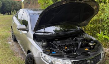 Kia Cerato 2013 lleno