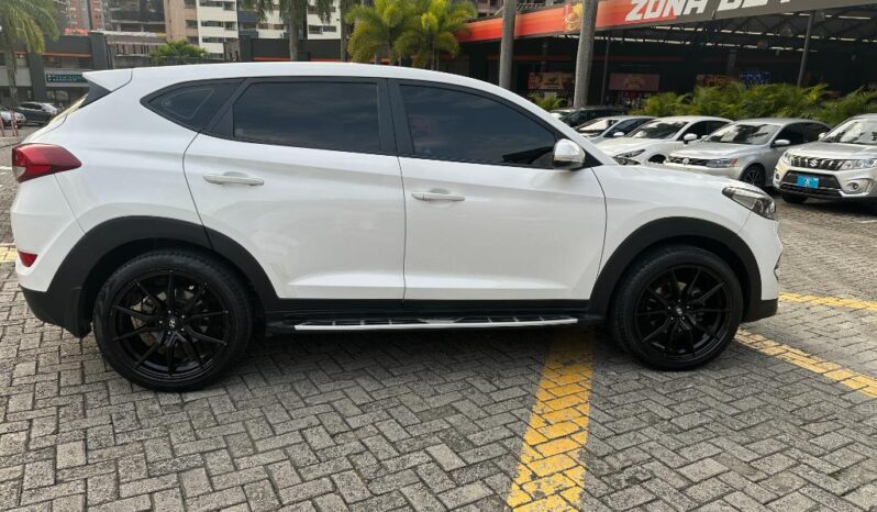 Hyundai NEW TUCSON GL PREMIUM 2019 lleno