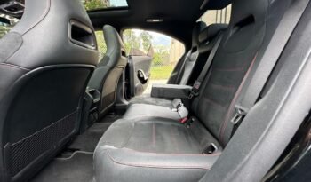 Mercedes-Benz CLA 200 AMG LINE 2023 1.3 TURBO lleno