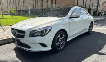 Mercedes-Benz C180 URBAN 2018 lleno
