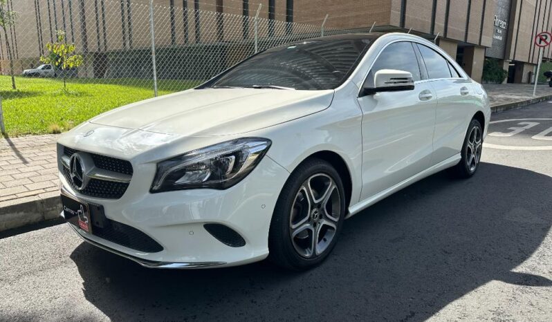 Mercedes-Benz C180 URBAN 2018 lleno
