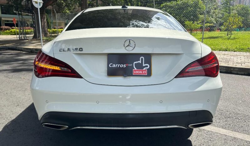 Mercedes-Benz C180 URBAN 2018 lleno