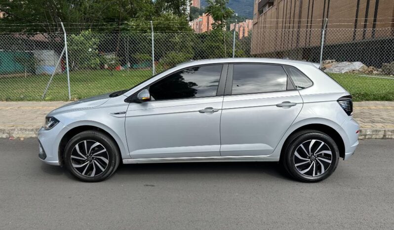 Volkswagen POLO HIGHLINE TSI 2024 1.0 TURBO lleno