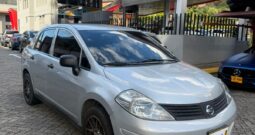 Nissan Tiida 2011