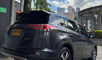 Toyota RAV4 2017 STREET 4X2 AT lleno