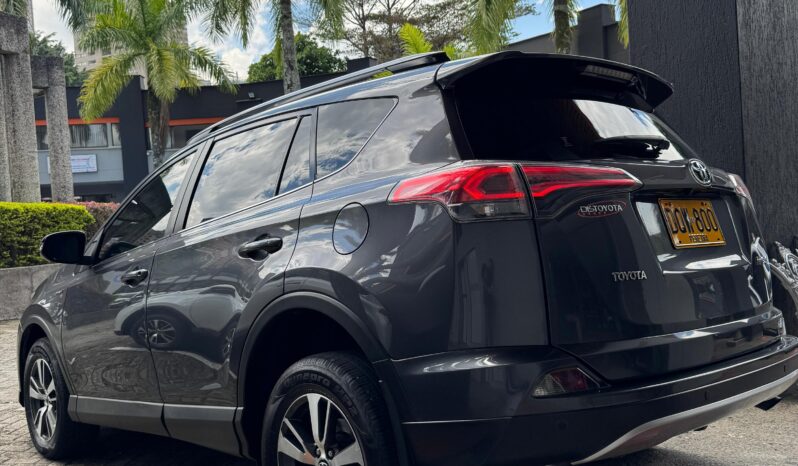 Toyota RAV4 2017 STREET 4X2 AT lleno