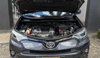 Toyota RAV4 2017 STREET 4X2 AT lleno