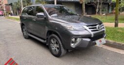 Toyota Fortuner 2019 Street