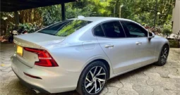 Volvo S60 2020 T5 R-Design AWD