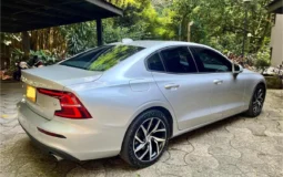 Volvo S60 2020 T5 R-Design AWD