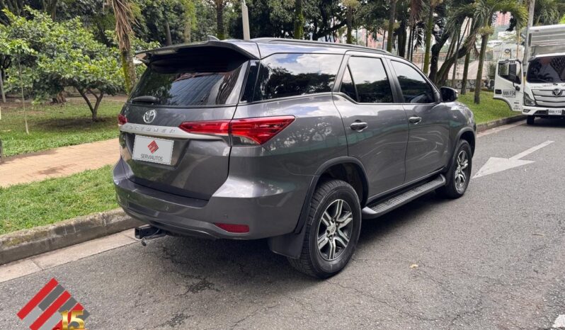 Toyota Fortuner 2019 Street lleno
