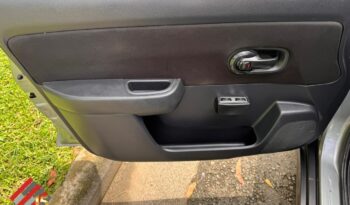 Nissan Tiida 2012 MiiO lleno