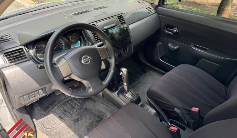 Nissan Tiida 2012 MiiO lleno