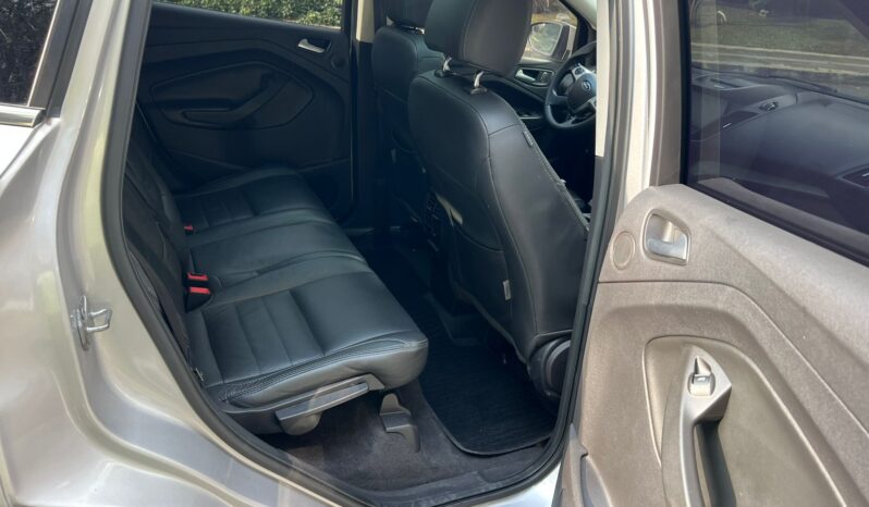 Ford Escape 2013 2.0 L lleno