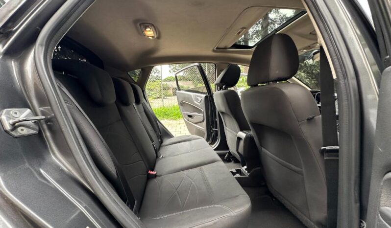 Ford FIESTA SE HATCHBACK 2015 Sunroof lleno