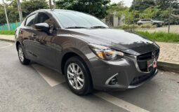 Mazda 2 Touring Sedán 2020