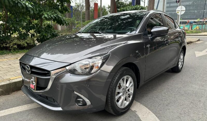 Mazda 2 Touring Sedán 2020 lleno