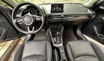 Mazda 2 Touring Sedán 2020 lleno