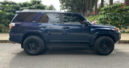 Toyota 4runner SR5 2021