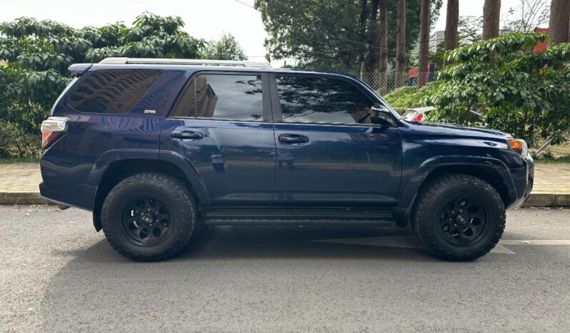 Toyota 4runner SR5 2021 lleno