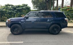 Toyota 4runner SR5 2021