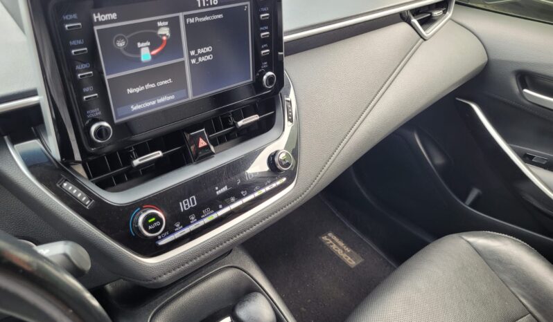 Toyota Corolla Sedan 2020 lleno