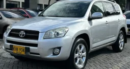 Toyota RAV4 2011 Imperial