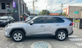Toyota RAV4 2020 XLE