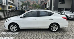 Nissan Versa 2019 Advance