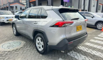 Toyota RAV4 2020 XLE lleno