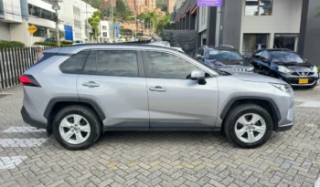 Toyota RAV4 2020 XLE lleno