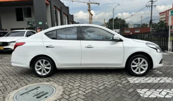 Nissan Versa 2019 Advance lleno