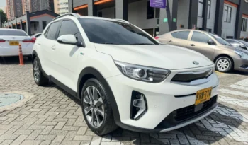 Kia Stonic 2022 Zenith lleno