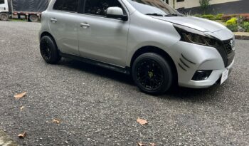 Nissan March 2023 1.6 lleno
