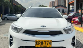 Kia Stonic 2022 Zenith lleno