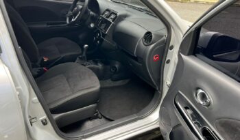 Nissan March 2023 1.6 lleno