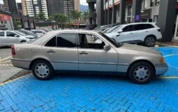 Mercedes-Benz C220 1994