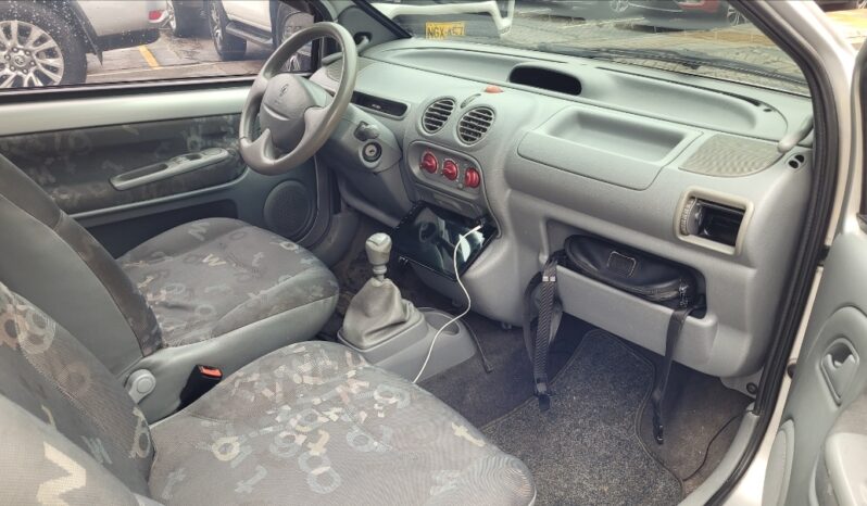 Renault Twingo 2009 lleno