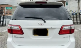 Toyota Fortuner 2011 2.7L