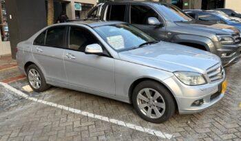 Mercedes-Benz C 200K T 2009 lleno
