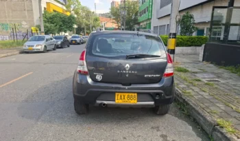 Renault Stepway 2015 1.6L lleno