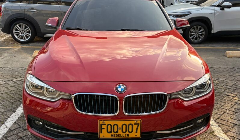 BMW 330E 2018 F30 LCI iPerformance lleno