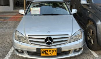 Mercedes-Benz C 200K T 2009 lleno