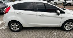 Ford Fiesta 2014 TITANIUM AT