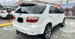 Toyota Fortuner 2011 2.7L